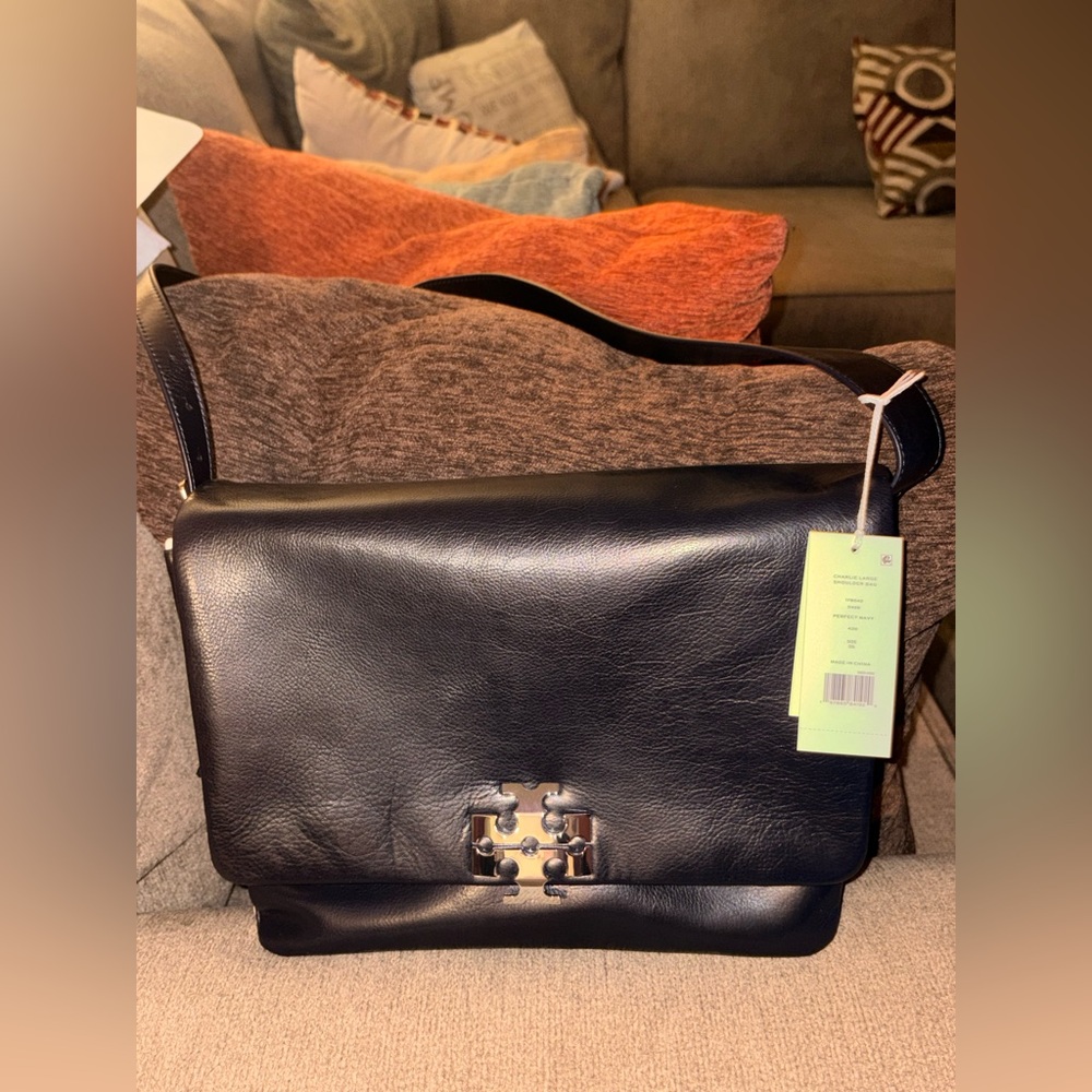 Tory Burch Navy Leather Shoulder Bag